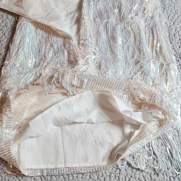 Elegant White Fringe Mini Dress - Picture 15 of 16